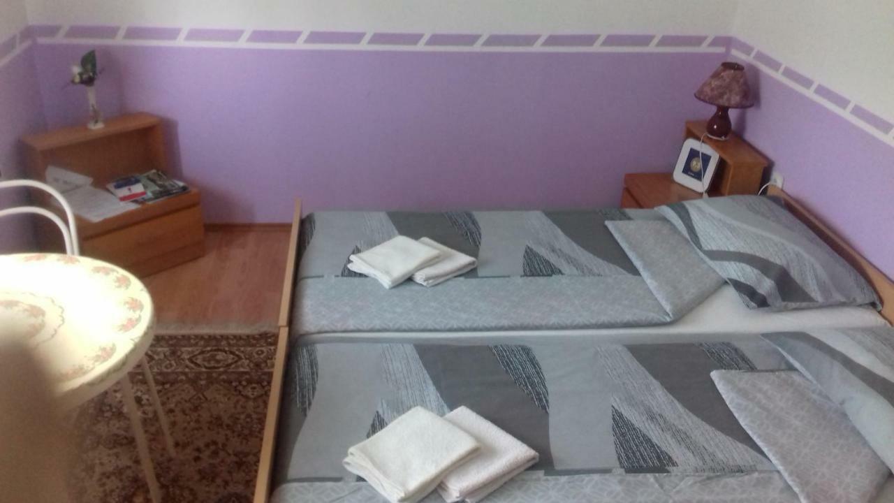 Gacka Rooms Vrhovine Extérieur photo