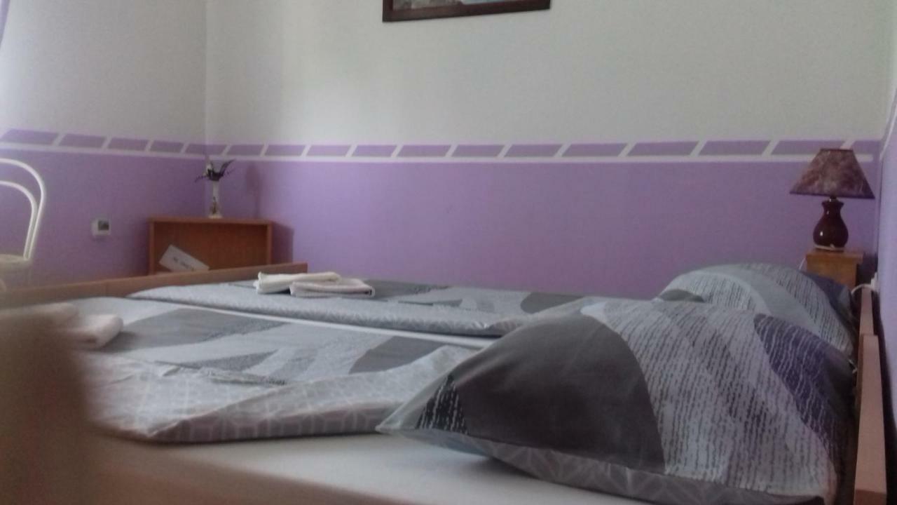 Gacka Rooms Vrhovine Extérieur photo